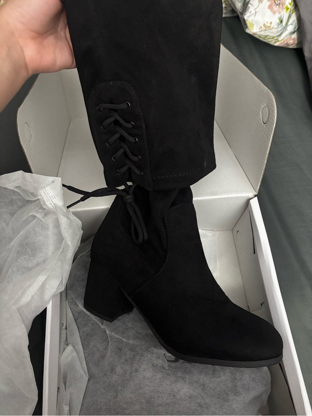 Dream Pairs Black Lace-Up Block Heel Knee Boot